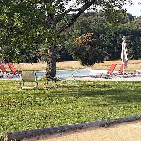 Perigord Noir Charming Pura Vida سارلا لا كانيدا